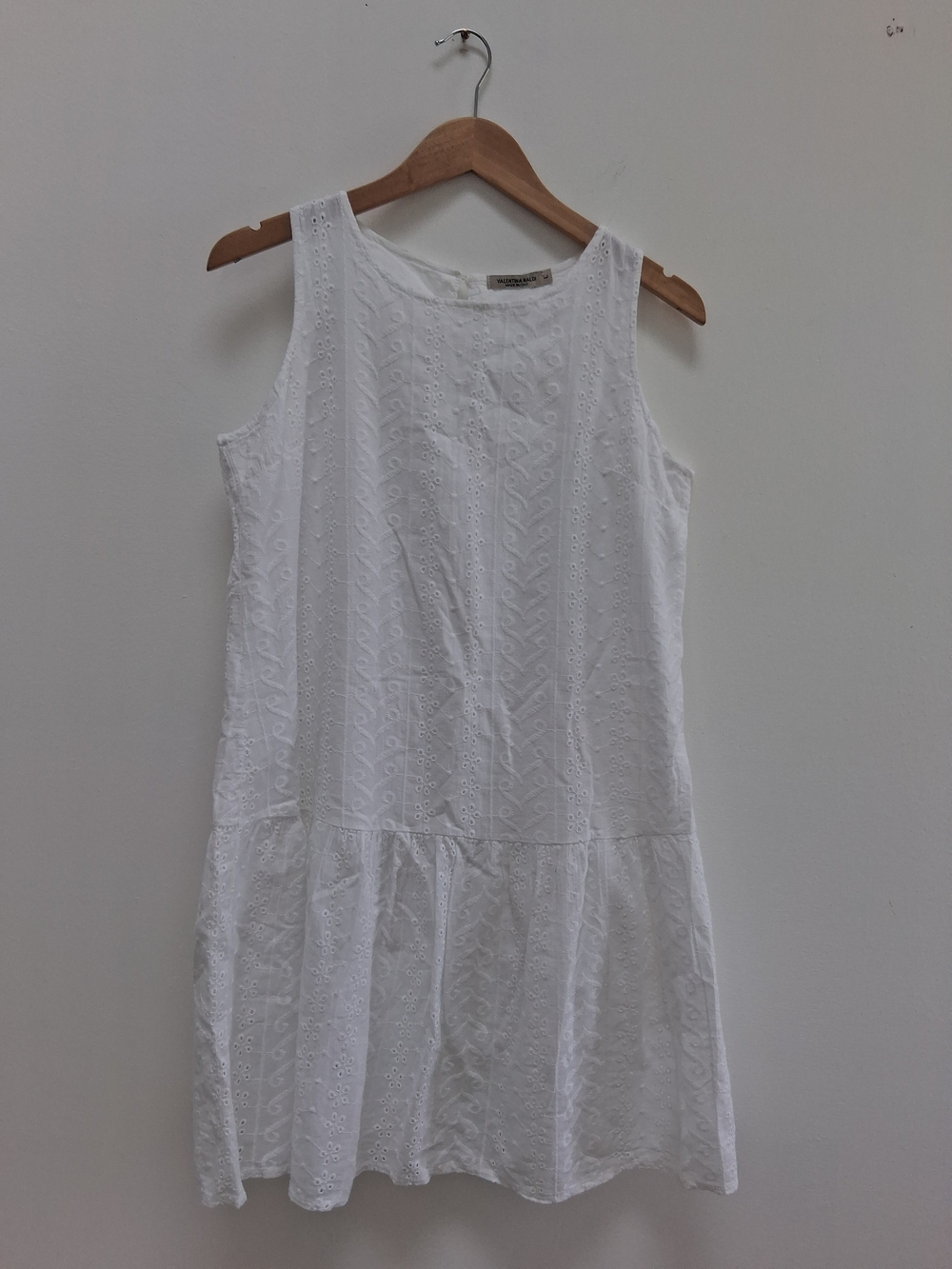 Valentina Naldi White Eyelet Cotton Sleeveless Drop-Waist Dress Size Large - Picture 2 of 12